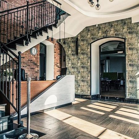Bed and Breakfast Dwor Karwacz Przasnysz Esterno foto